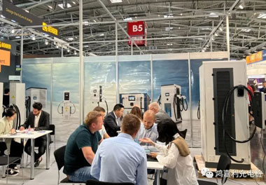 走出中国，亮相世界！赢咖娱乐新能源闪耀欧洲智慧能源博览会(图5)